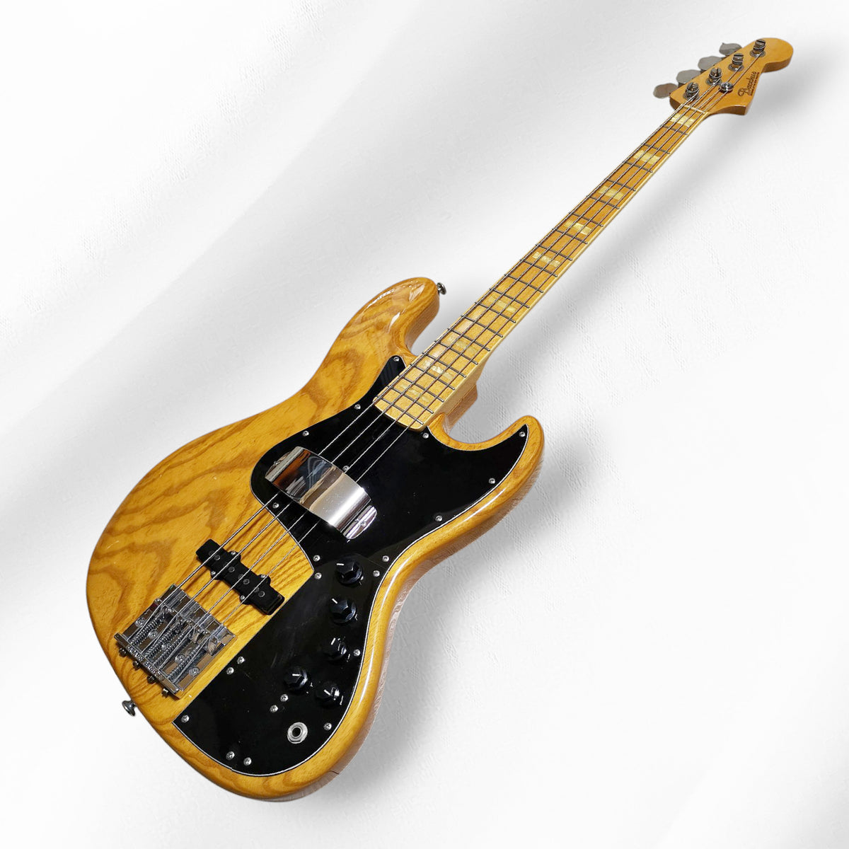 Bacchus BJB77 circa 1999 near mint – BassJapanDirect