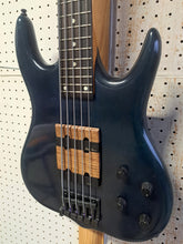 Custom Double thumb ramp for Ken Smith Burner basses