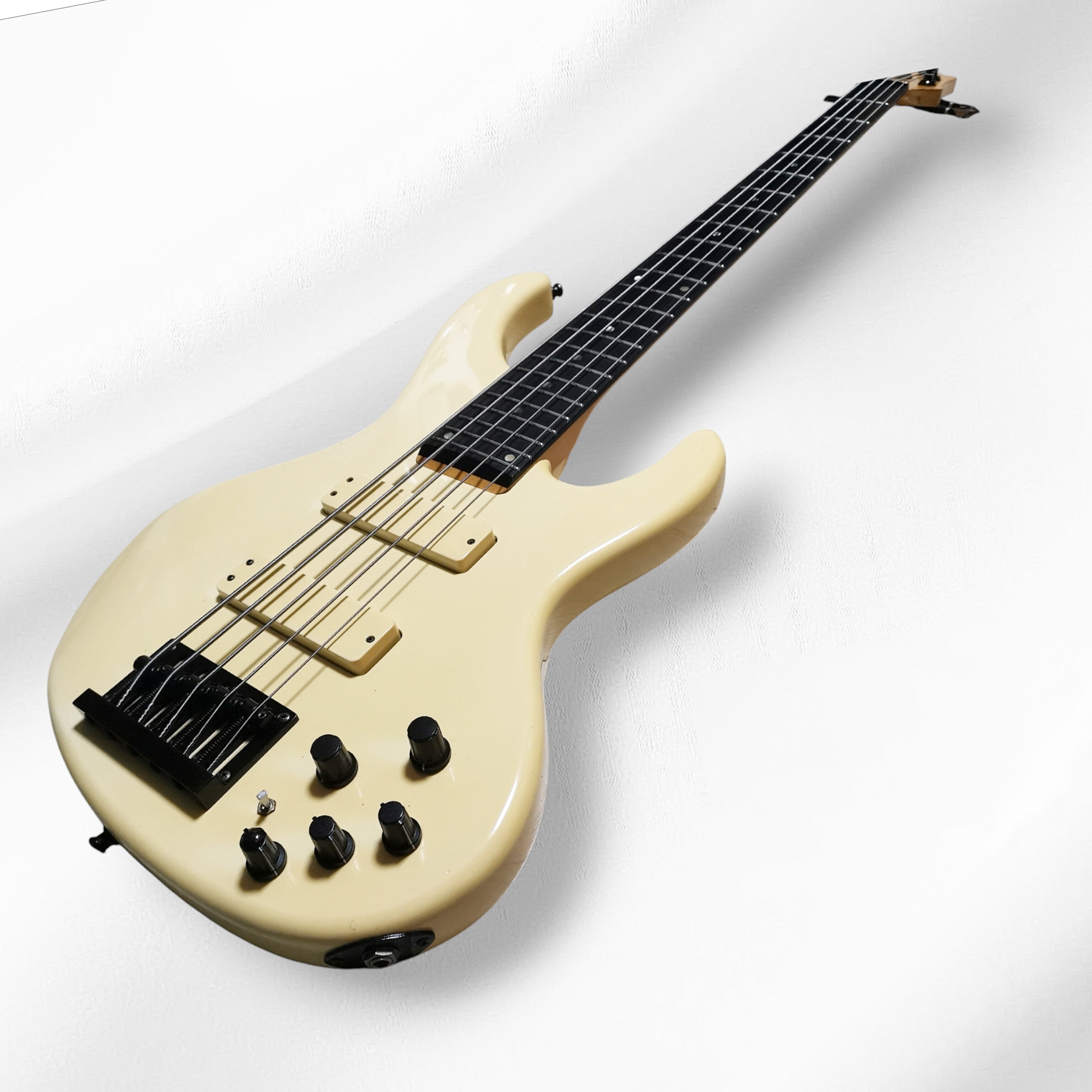プラグ済み　MOTIV SAPPHIRE Jackal 15ポンド プラグ済み MOTIV SAPPHIRE Jackal 15ポンド - メルカリ