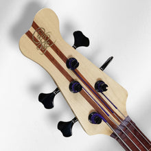 Kanade Weave SC4 Fretless.