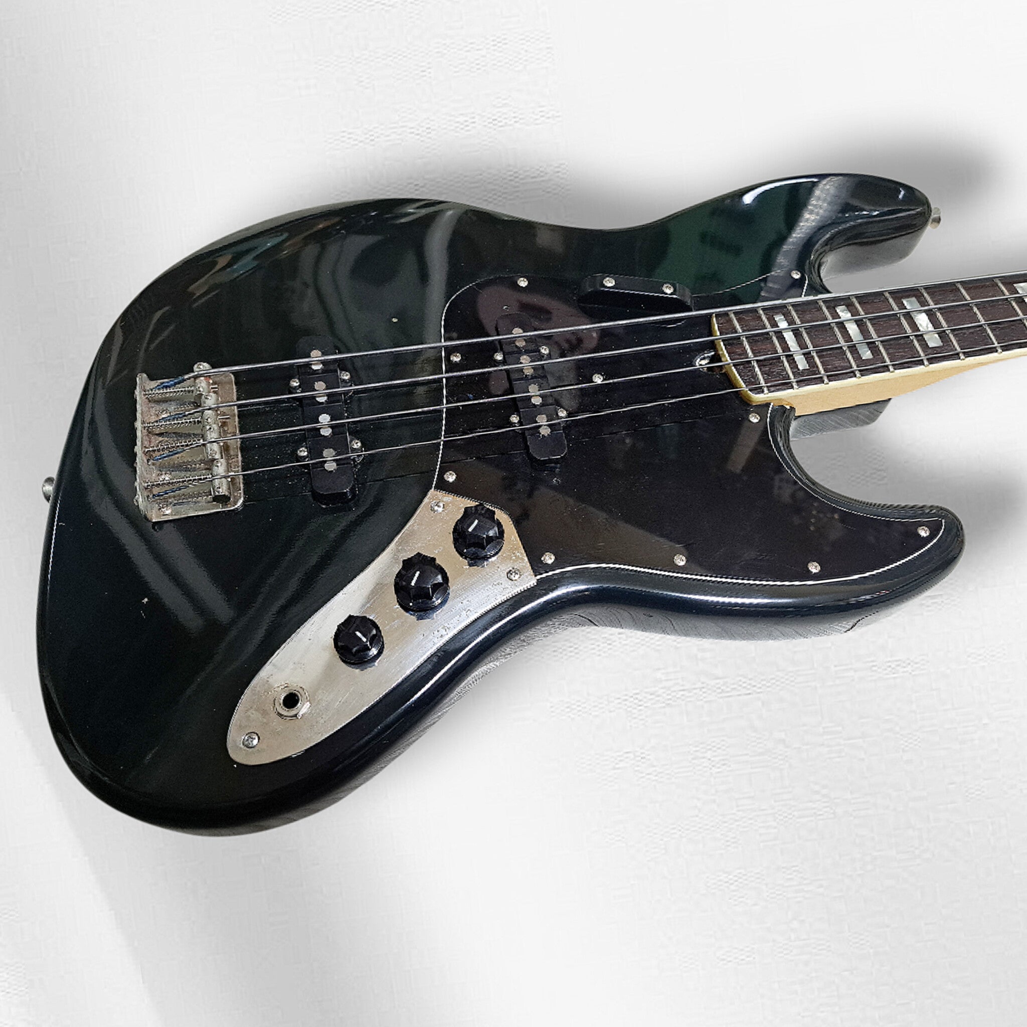 Fresher Jazz Bass Fujigen made circa 1983 – BassJapanDirect