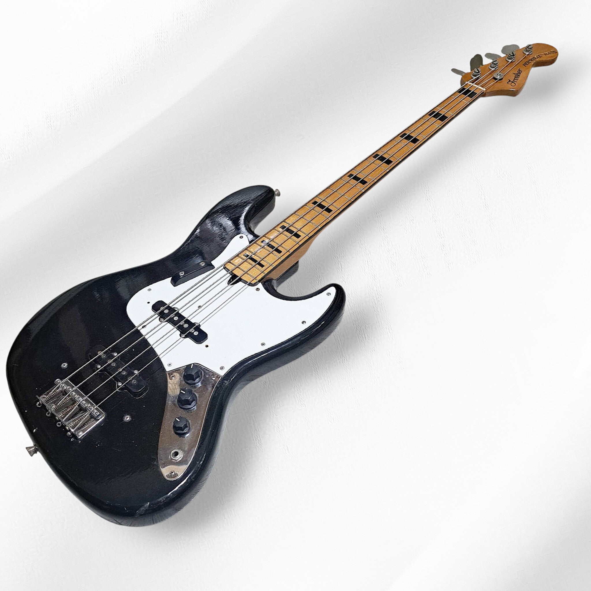 Fresher　フレッシャー　JAZZ BASS　ジャズベース Fresher Jazz Bass Type 3TS 4.33kg - Geek IN Box
