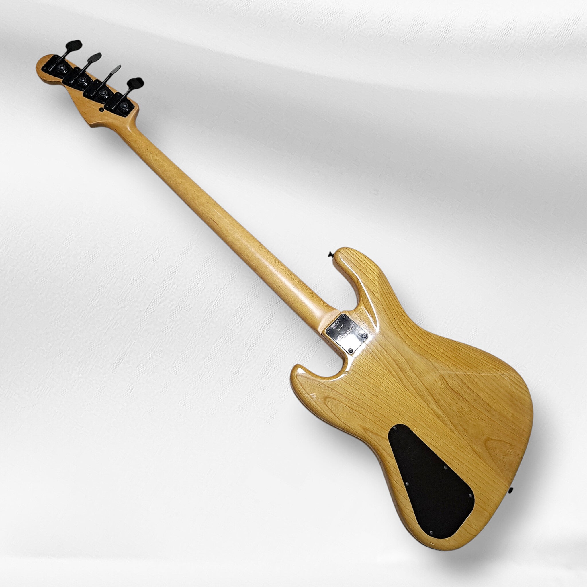 Levinson Blade B2 Jazz Bass 1997 – BassJapanDirect