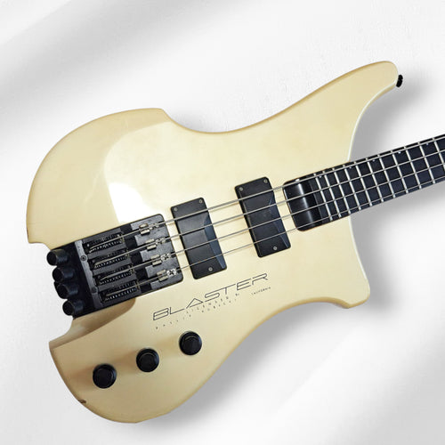 Kubicki Blaster 1990s Pearl White.