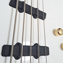 Moon LG5 Larry Graham Signature